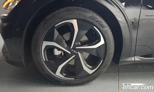 Kia EV6 2022 0.1 автомат (гидро), миниатюра 5