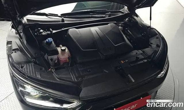 Kia EV6 2022 0.1 автомат (гидро), миниатюра 6