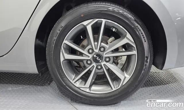 Kia K3 2024 1.6 автомат (гидро), миниатюра 7