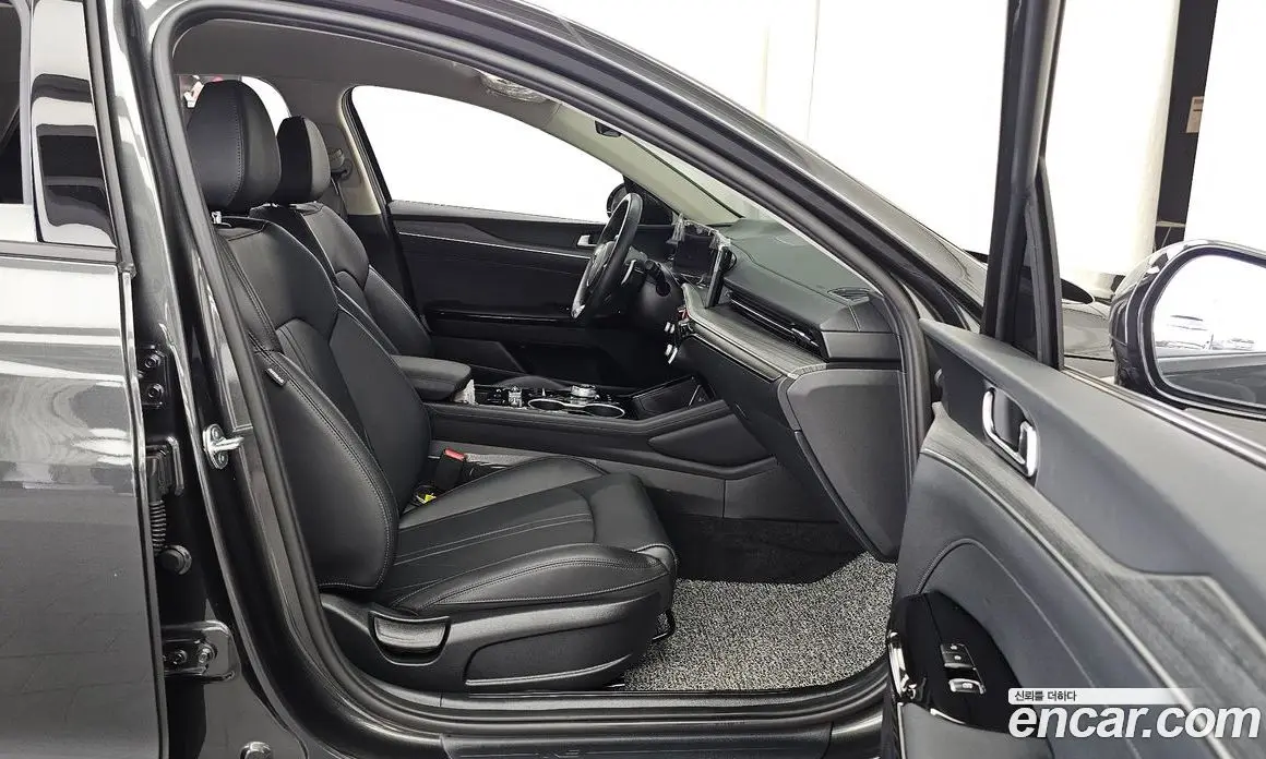 Kia K5 (Optima) 2023 1.6 автомат (гидро), фото 17