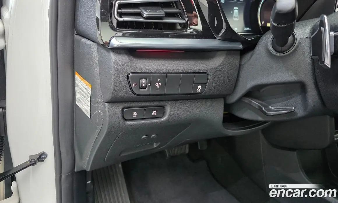 Kia Niro 2023 0.2 автомат (гидро), фото 21