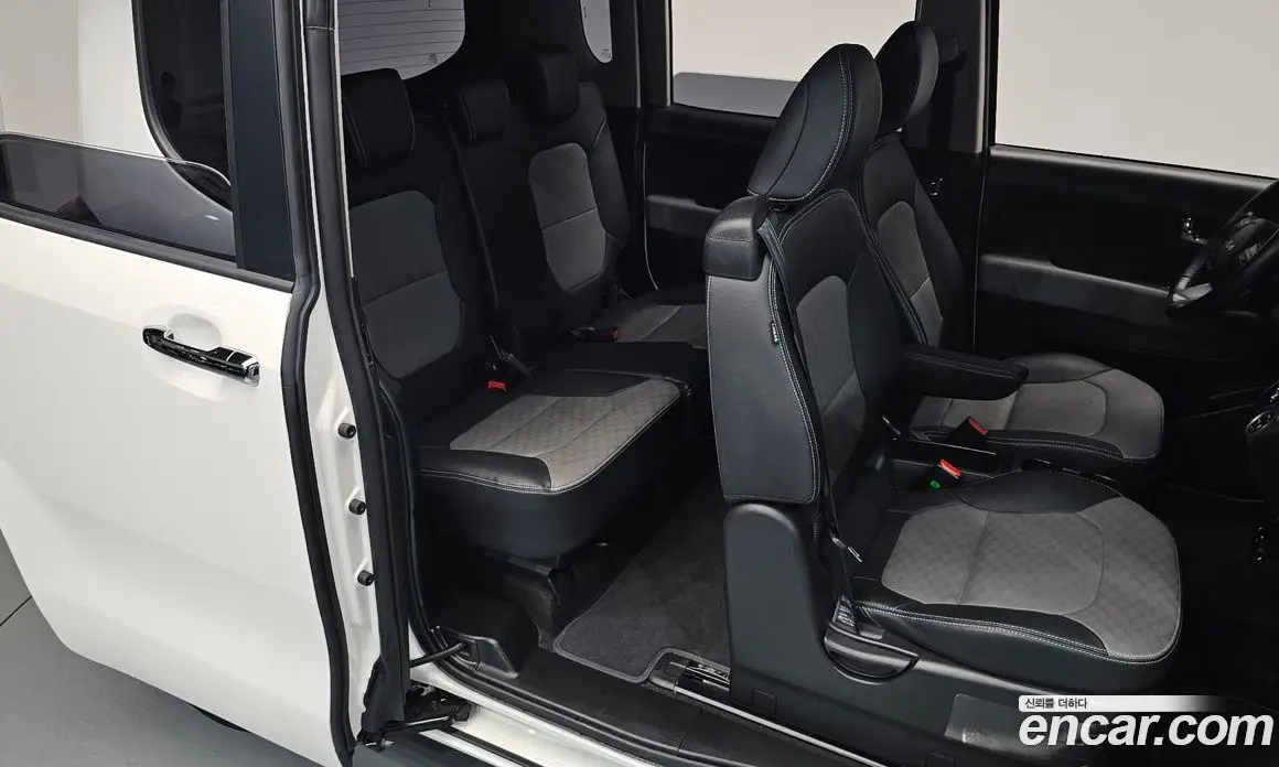 Kia Ray 2022 1.0 автомат (гидро), фото 17