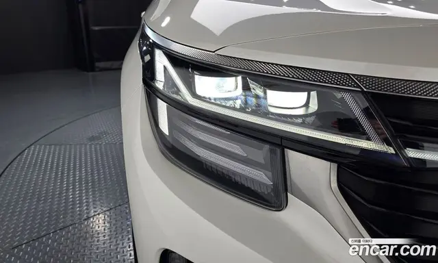 Kia Seltos 2022 1.6 автомат (гидро), миниатюра 8