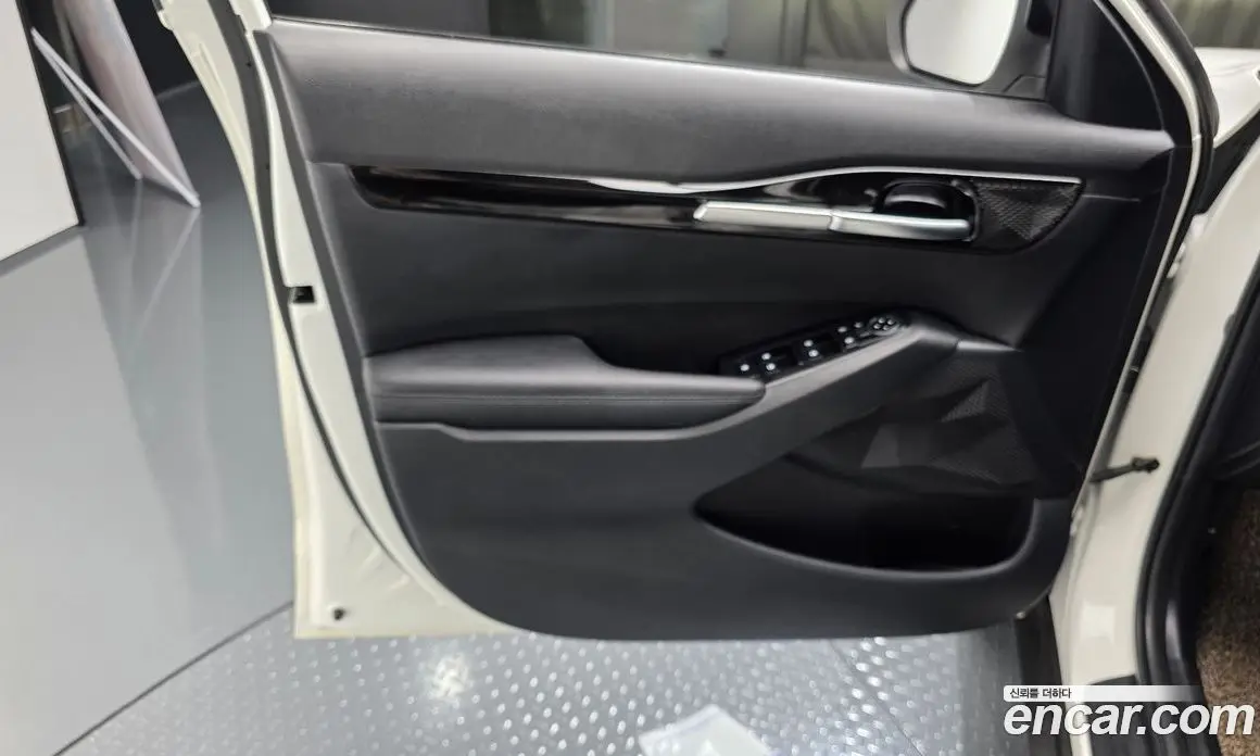 Kia Seltos 2022 1.6 автомат (гидро), фото 13