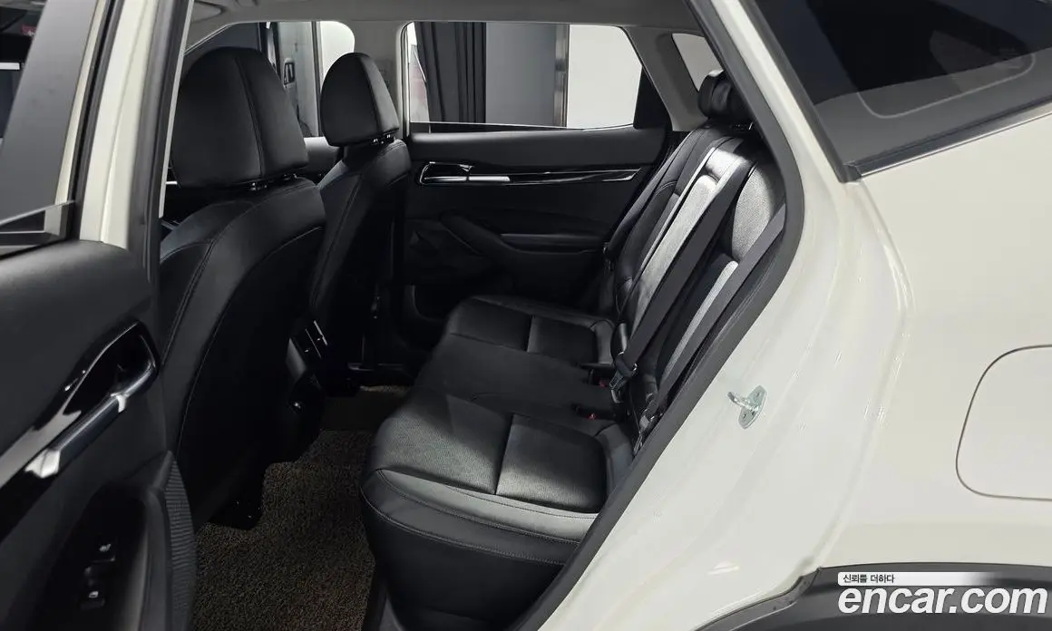 Kia Seltos 2022 1.6 автомат (гидро), фото 17