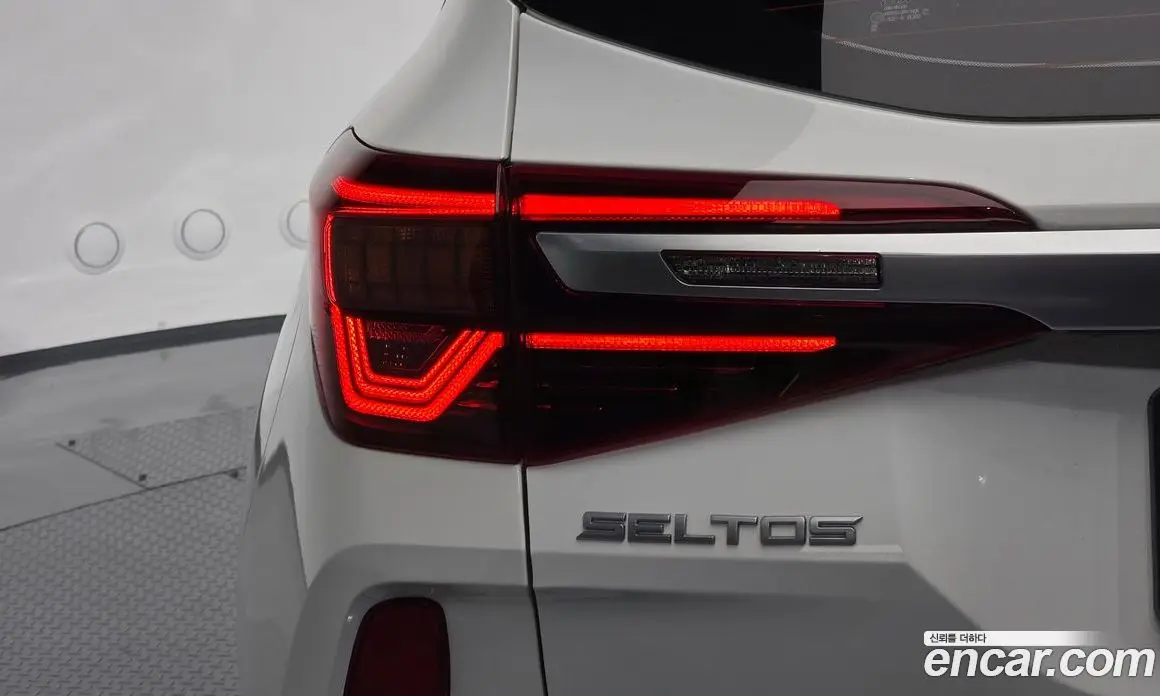Kia Seltos 2022 1.6 автомат (гидро), фото 8
