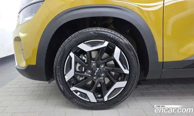 Kia Seltos 2024 1.6 автомат (гидро), миниатюра 5