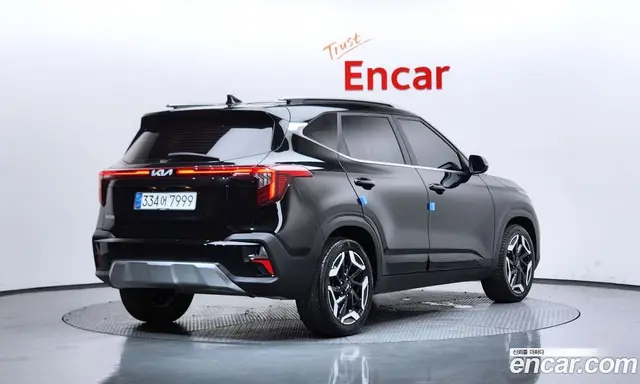 Kia Seltos 2024 1.6 автомат (гидро), миниатюра 2