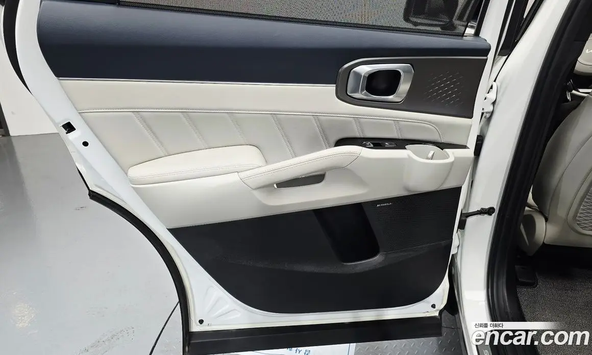 Kia Sorento 2024 1.6 автомат (гидро), фото 15