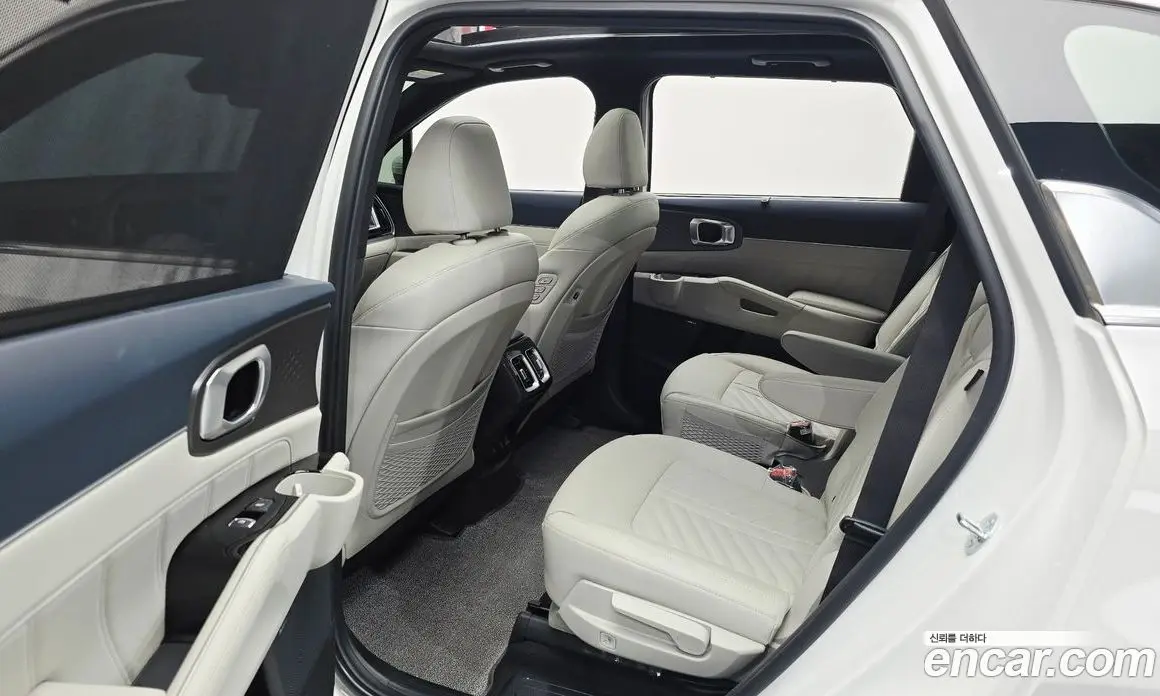 Kia Sorento 2024 1.6 автомат (гидро), фото 16