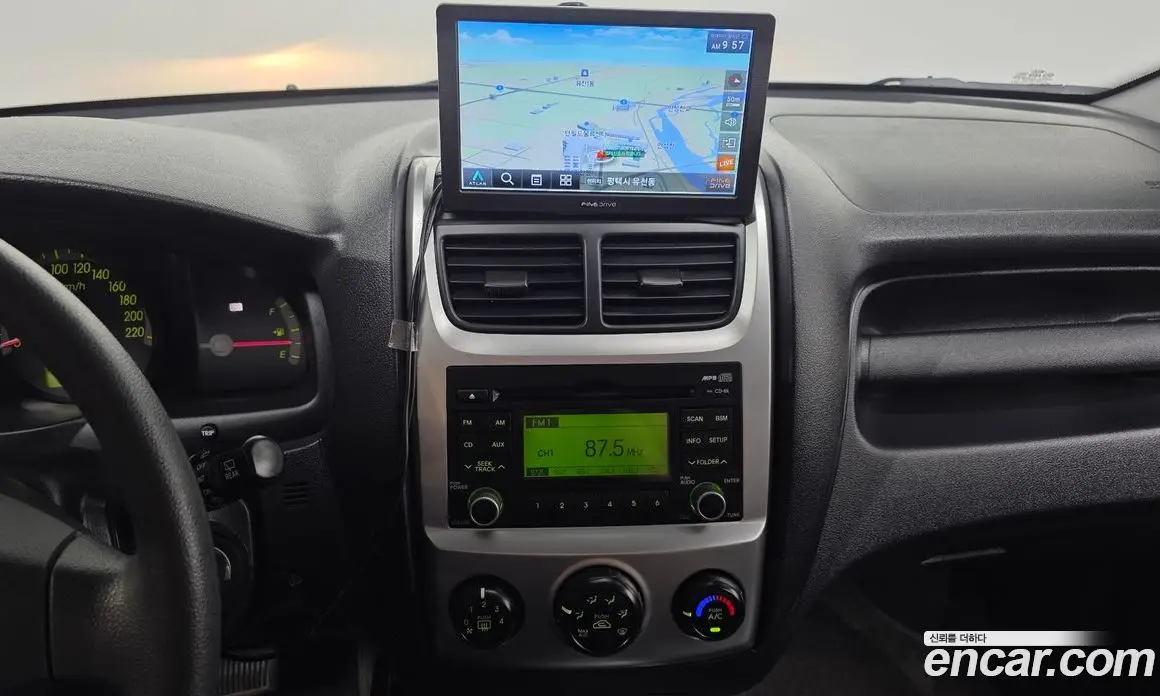 Kia Sportage 2009 2.0 автомат (гидро), фото 13