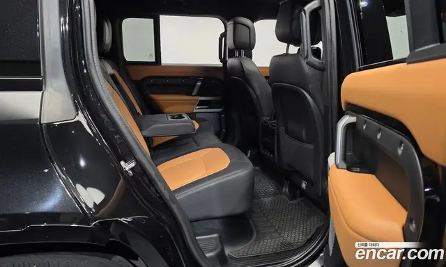 Land Rover Defender 2024 2.0 автомат (гидро), миниатюра 12