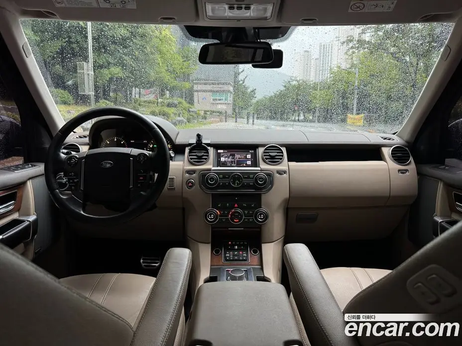 Land Rover Discovery 2016 3.0 автомат (гидро), фото 17