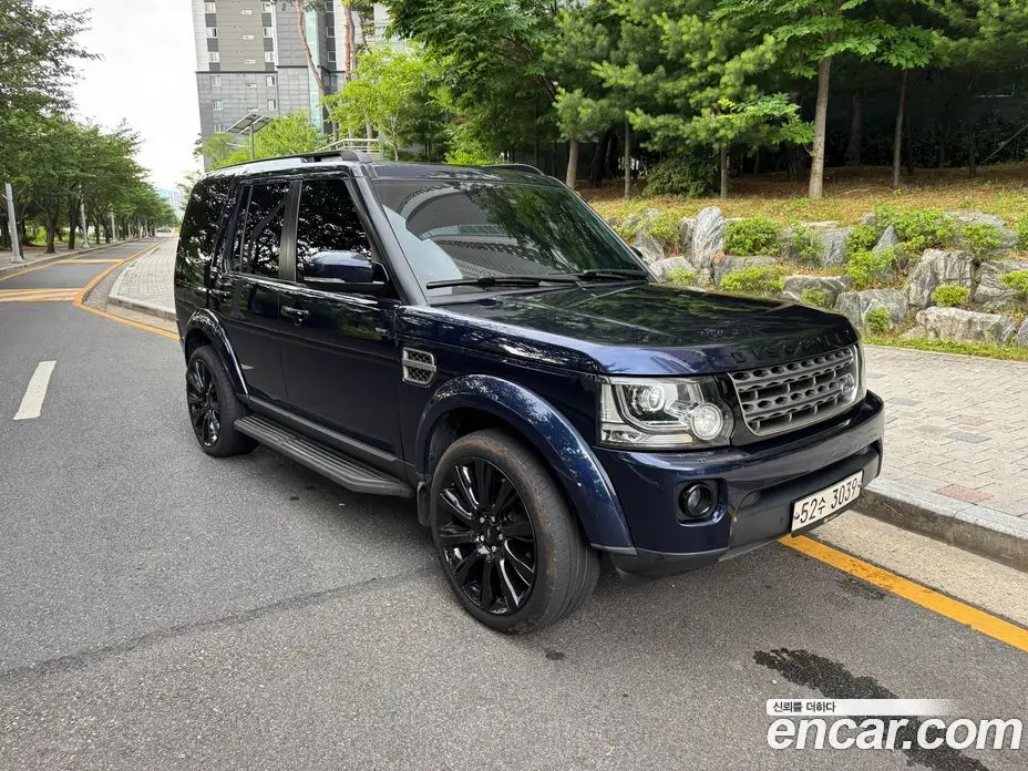 Land Rover Discovery 2016 3.0 автомат (гидро), фото 5