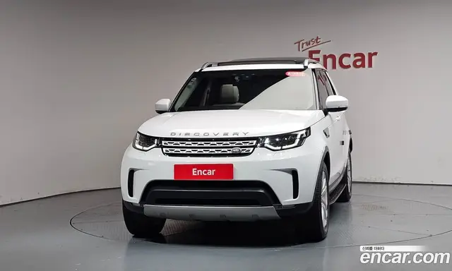 Land Rover Discovery 2019 3.0 автомат (гидро), миниатюра 2