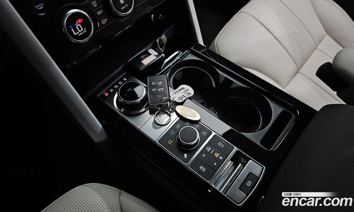 Land Rover Discovery 2019 3.0 автомат (гидро), фото 11