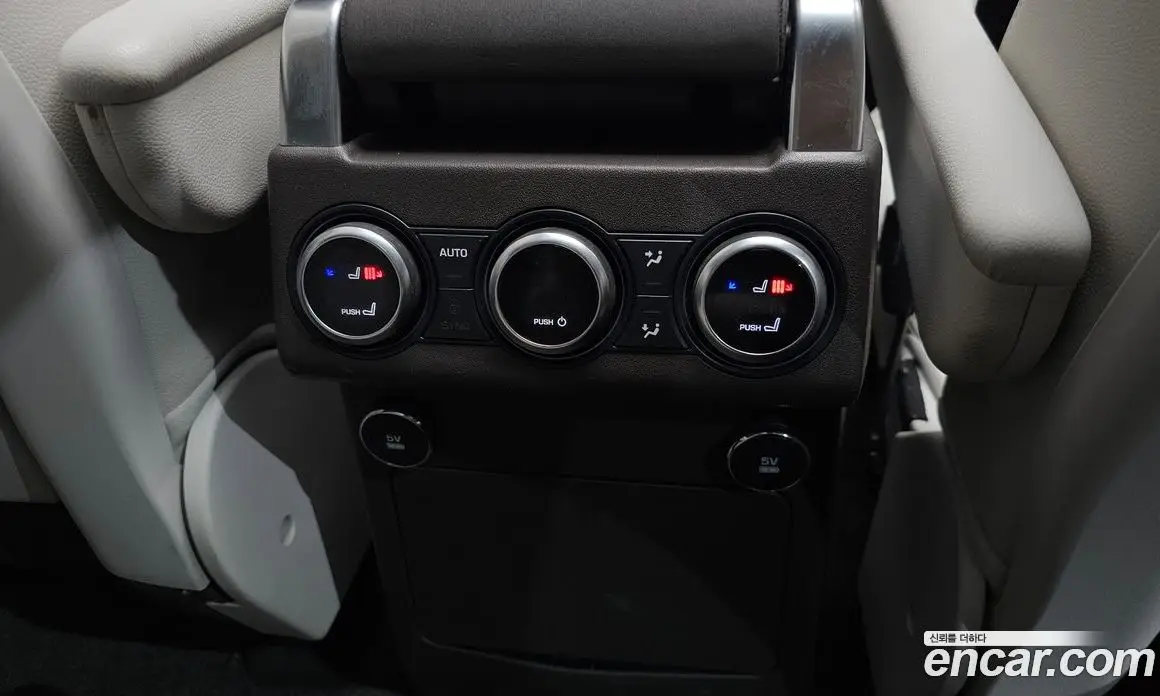 Land Rover Discovery 2019 3.0 автомат (гидро), фото 24