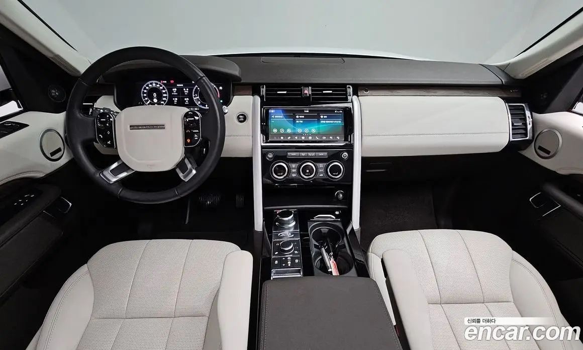 Land Rover Discovery 2019 3.0 автомат (гидро), фото 9