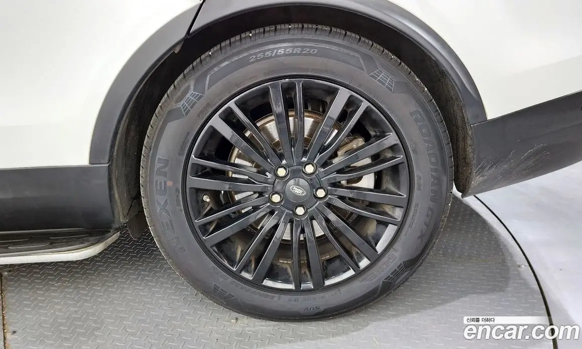 Land Rover Discovery 2020 3.0 автомат (гидро), фото 7