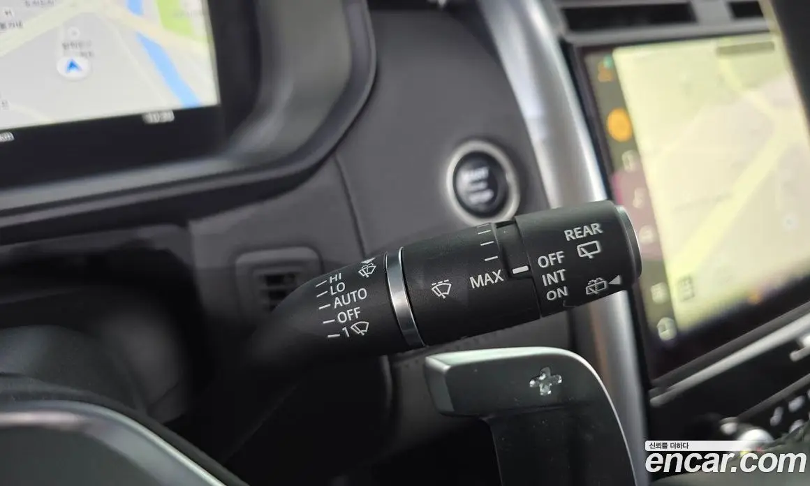 Land Rover Discovery 2023 3.0 автомат (гидро), фото 30