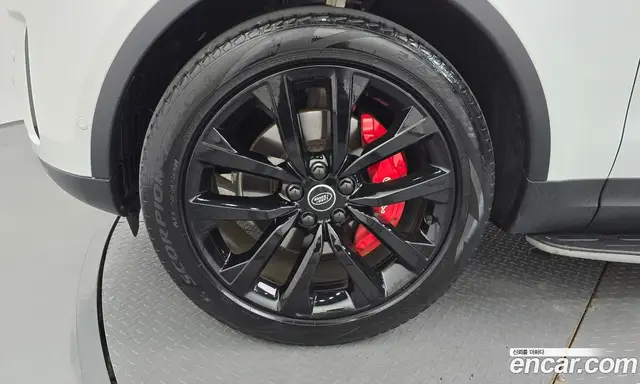 Land Rover Discovery 2023 3.0 автомат (гидро), миниатюра 5