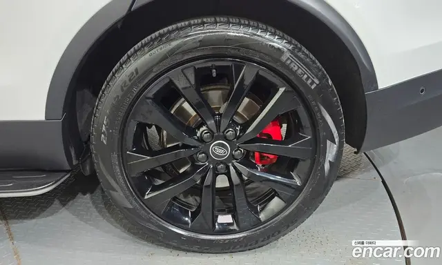 Land Rover Discovery 2023 3.0 автомат (гидро), миниатюра 7