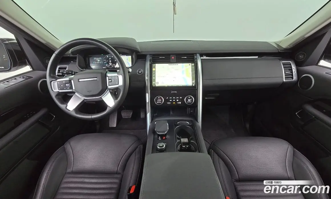 Land Rover Discovery 2023 3.0 автомат (гидро), фото 10