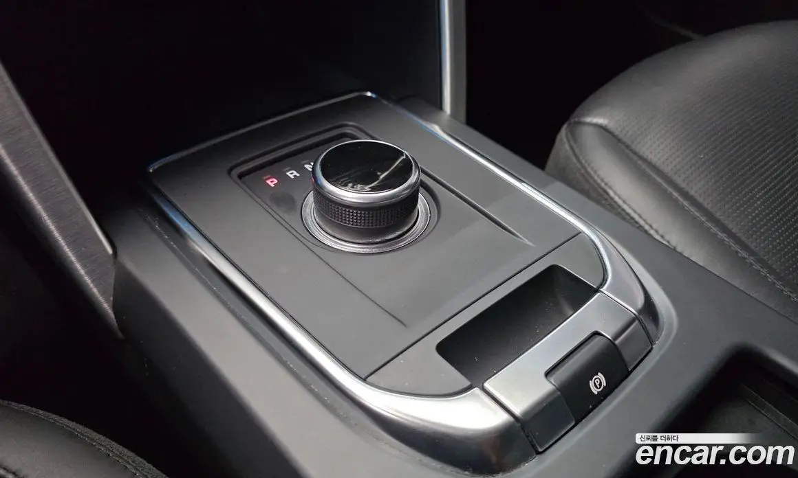 Land Rover Discovery Sport 2019 2.0 автомат (гидро), фото 12