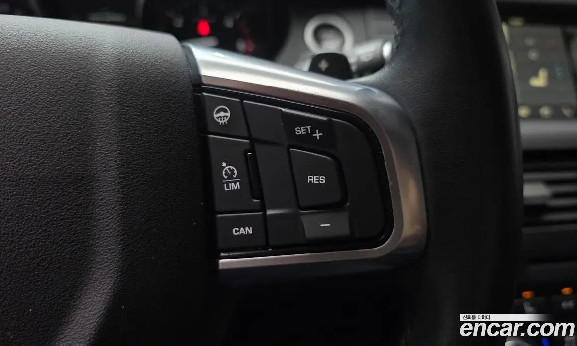 Land Rover Discovery Sport 2019 2.0 автомат (гидро), фото 23