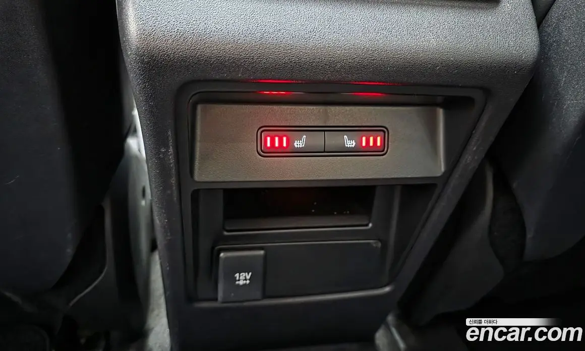 Land Rover Discovery Sport 2019 2.0 автомат (гидро), фото 25