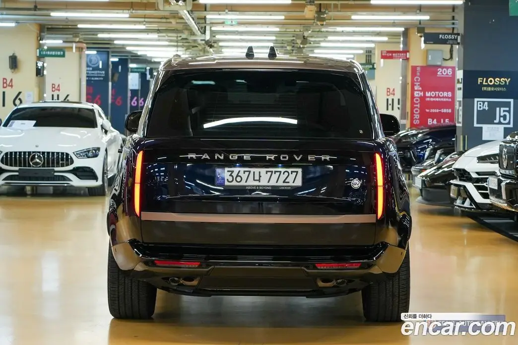 Land Rover Range Rover 2024 4.4 автомат (гидро), фото 20