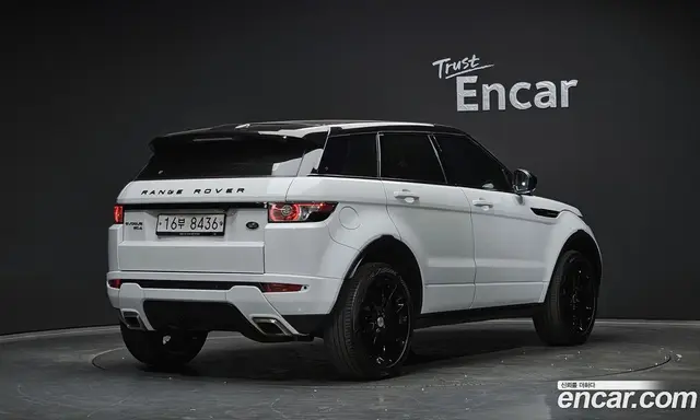 Land Rover Range Rover Evoque 2014 2.2 автомат (гидро), миниатюра 2