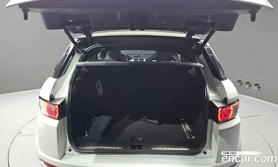 Land Rover Range Rover Evoque 2014 2.2 автомат (гидро), фото 20