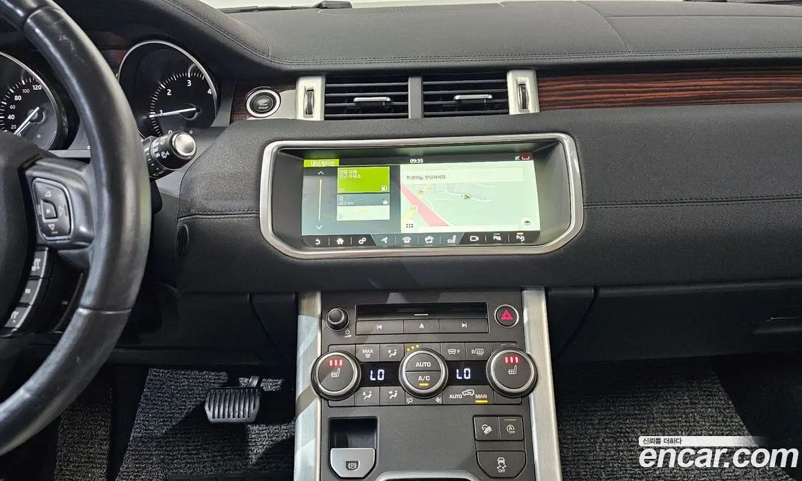 Land Rover Range Rover Evoque 2018 2.0 автомат (гидро), фото 18
