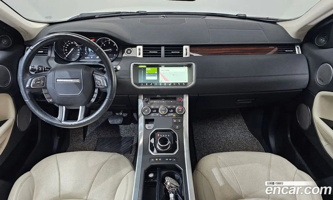 Land Rover Range Rover Evoque 2018 2.0 автомат (гидро), фото 9