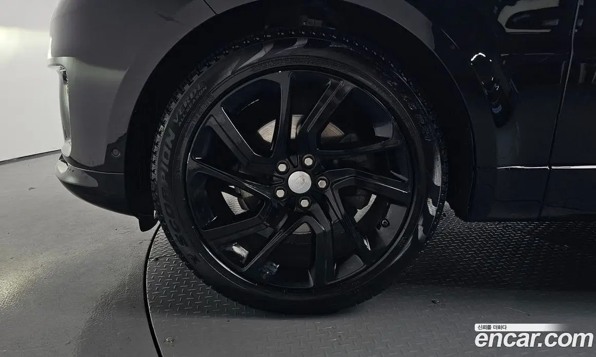 Land Rover Range Rover Sport 2019 3.0 автомат (гидро), фото 5