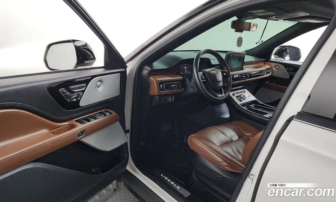 Lincoln Aviator 2021 3.0 автомат (гидро), фото 13 Lincoln Aviator 2021 3.0 автомат (гидро), фото 13