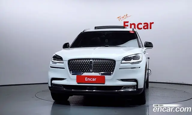 Lincoln Aviator 2021 3.0 автомат (гидро), миниатюра 3 Lincoln Aviator 2021 3.0 автомат (гидро), миниатюра 3