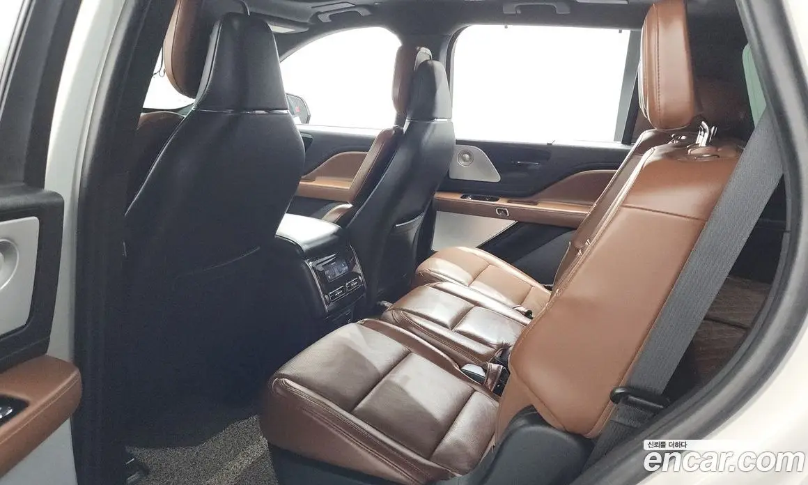 Lincoln Aviator 2021 3.0 автомат (гидро), фото 23 Lincoln Aviator 2021 3.0 автомат (гидро), фото 23