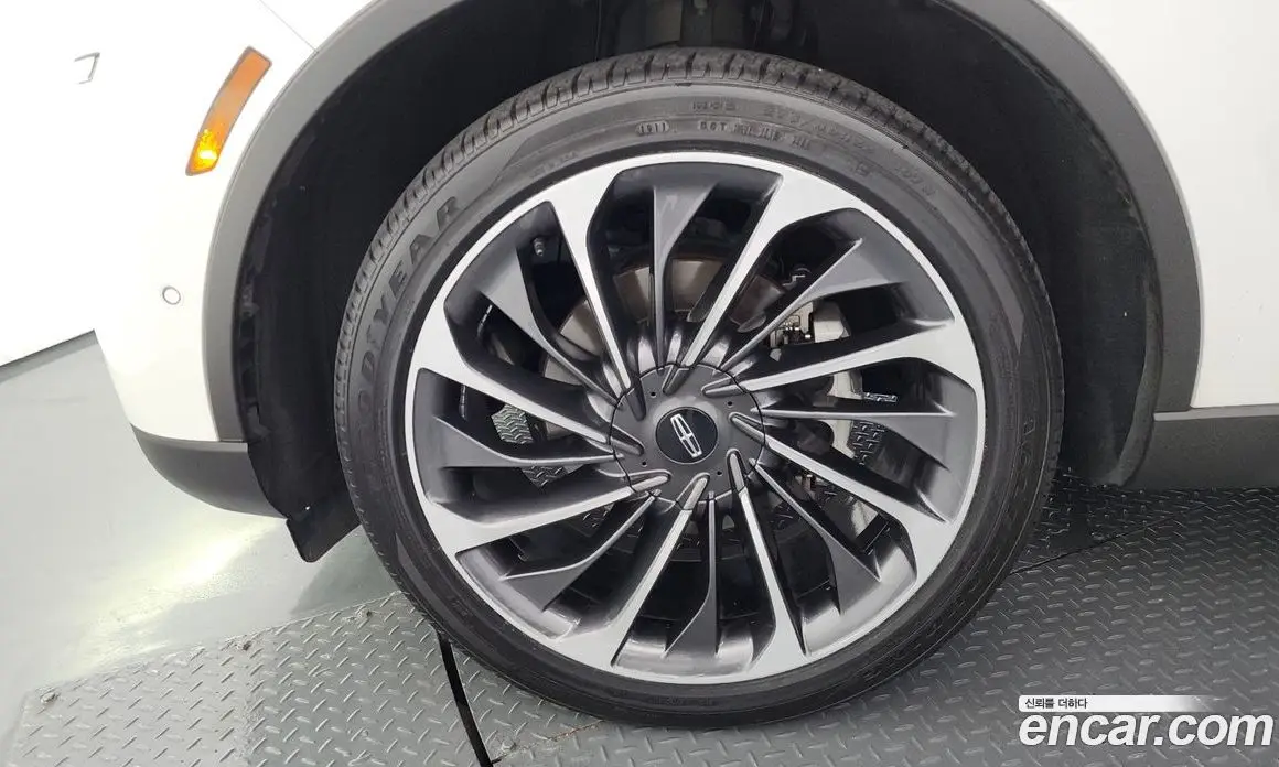 Lincoln Aviator 2021 3.0 автомат (гидро), фото 5 Lincoln Aviator 2021 3.0 автомат (гидро), фото 5
