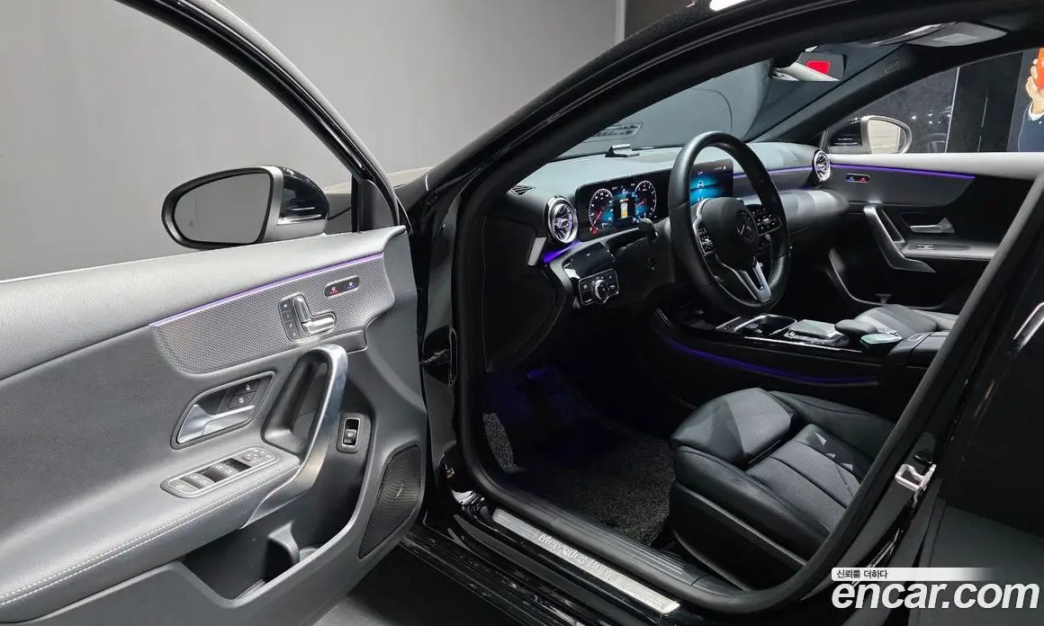 Mercedes-Benz A-Class 2021 2.0 гидро, фото 13