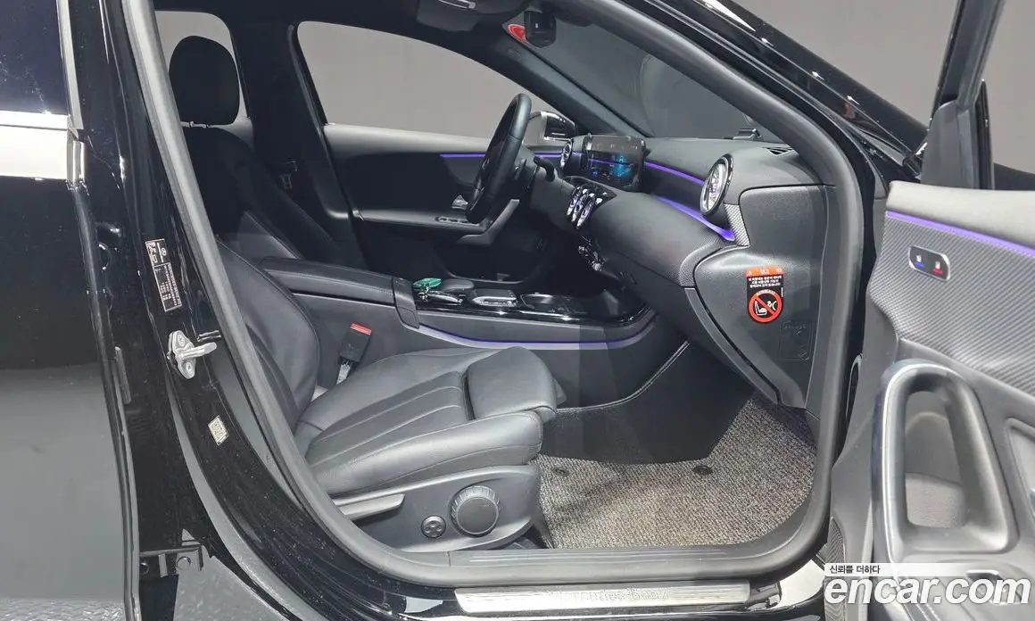 Mercedes-Benz A-Class 2021 2.0 гидро, фото 16