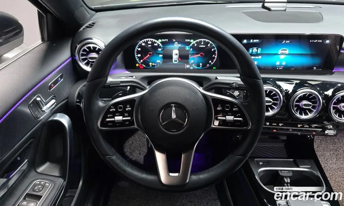 Mercedes-Benz A-Class 2021 2.0 гидро, фото 21