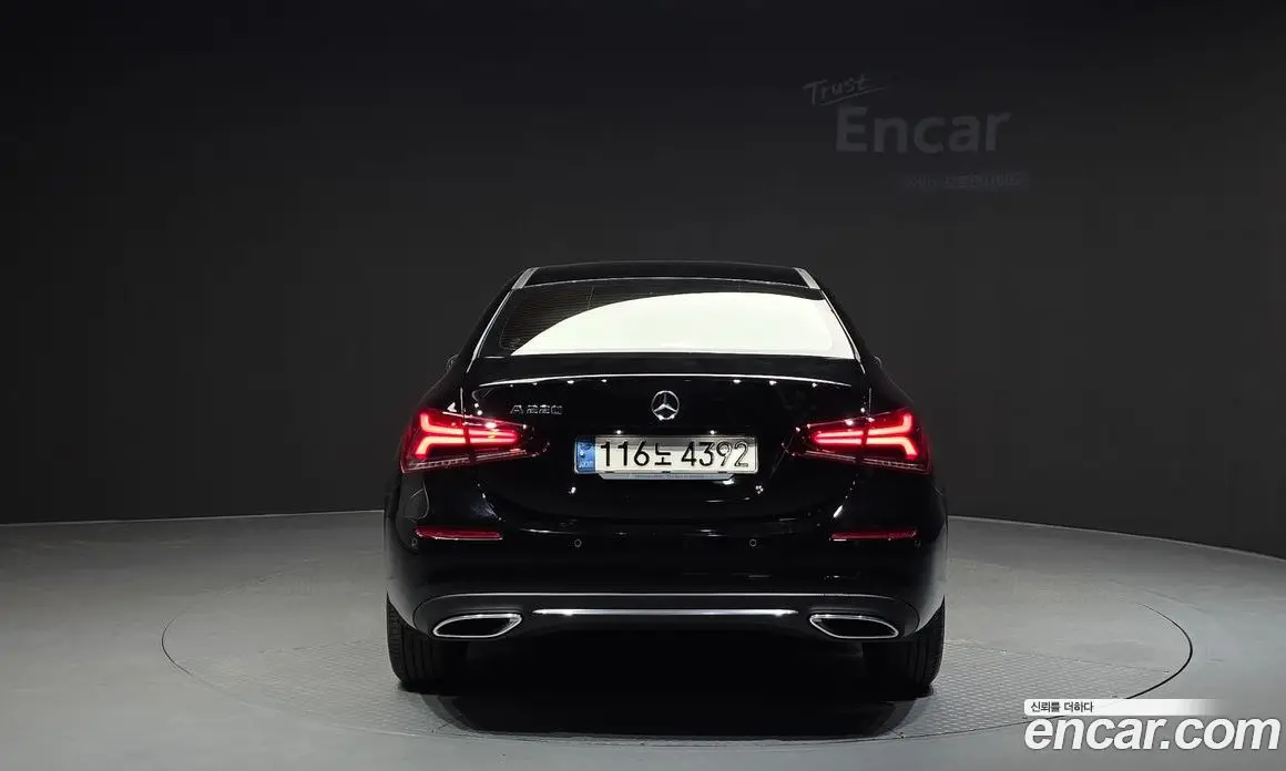 Mercedes-Benz A-Class 2021 2.0 гидро, фото 4