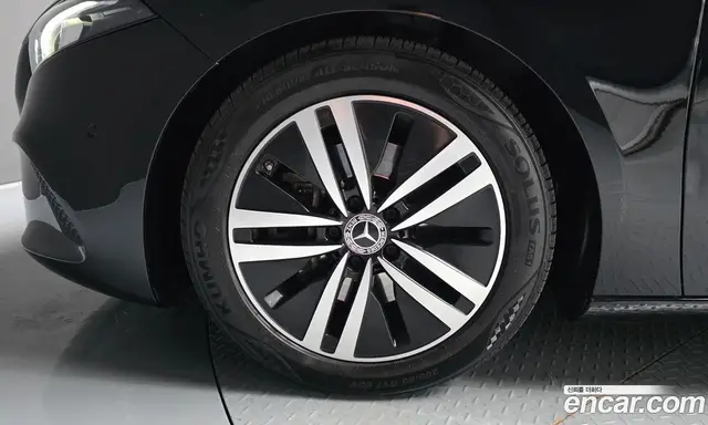 Mercedes-Benz A-Class 2021 2.0 гидро, миниатюра 5