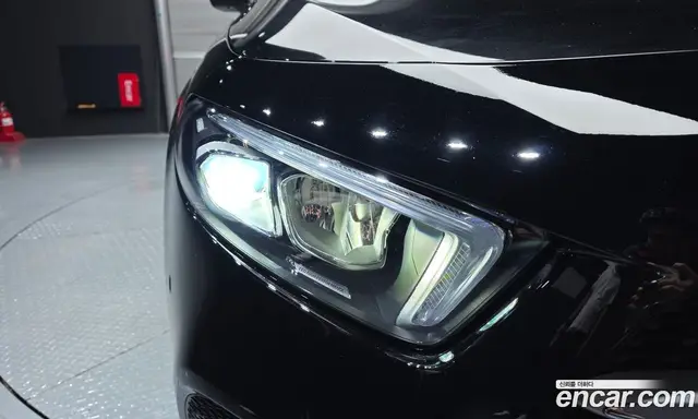 Mercedes-Benz A-Class 2021 2.0 гидро, миниатюра 8