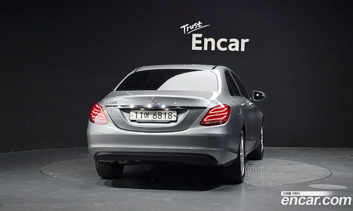 Mercedes-Benz C-Class 2015 2.0 гидро, фото 4 Mercedes-Benz C-Class 2015 2.0 гидро, фото 4
