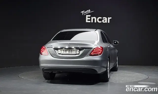 Mercedes-Benz C-Class 2015 2.0 гидро, миниатюра 4 Mercedes-Benz C-Class 2015 2.0 гидро, миниатюра 4