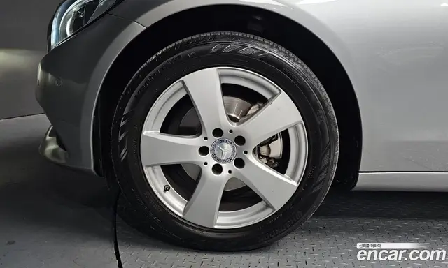 Mercedes-Benz C-Class 2015 2.0 гидро, миниатюра 5 Mercedes-Benz C-Class 2015 2.0 гидро, миниатюра 5