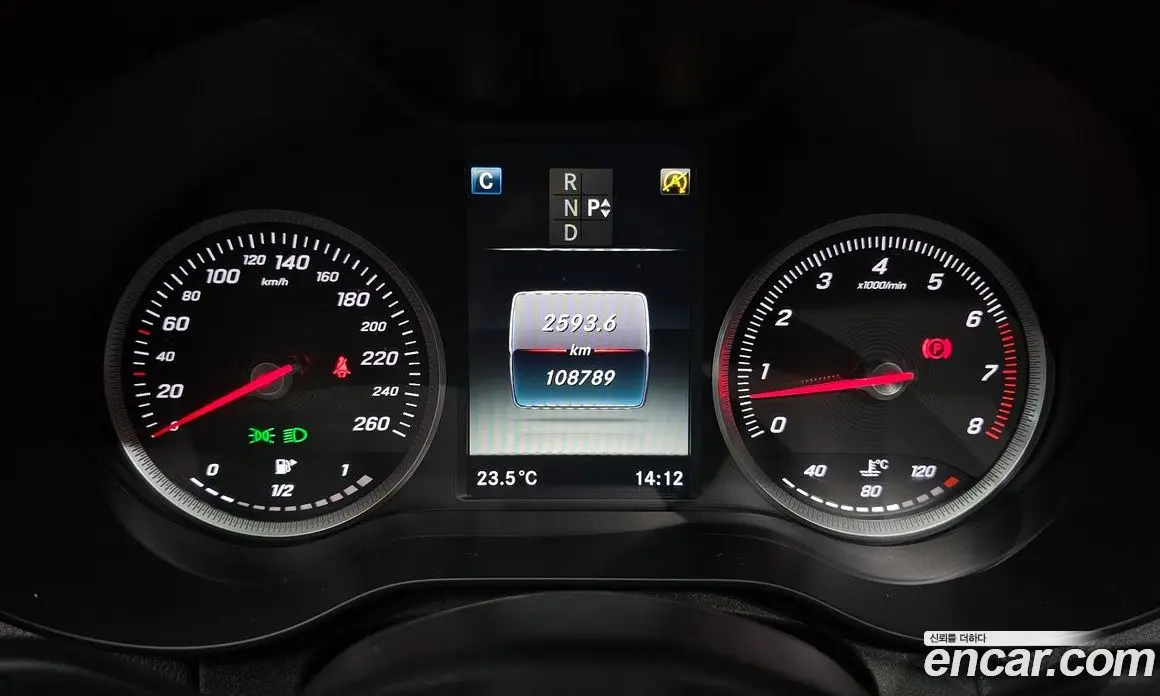 Mercedes-Benz C-Class 2015 2.0 гидро, фото 8 Mercedes-Benz C-Class 2015 2.0 гидро, фото 8
